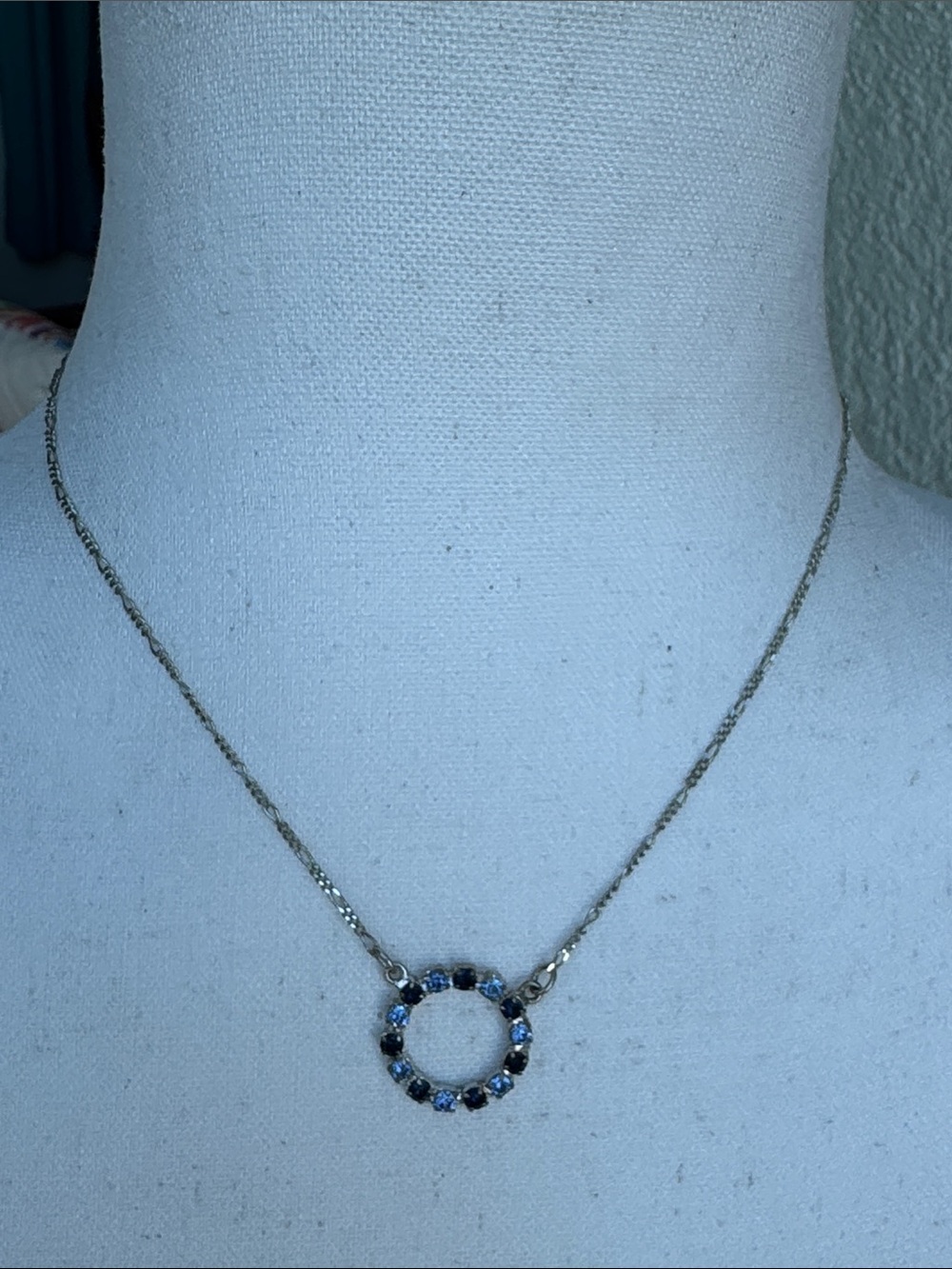 1929 adjustable length necklace